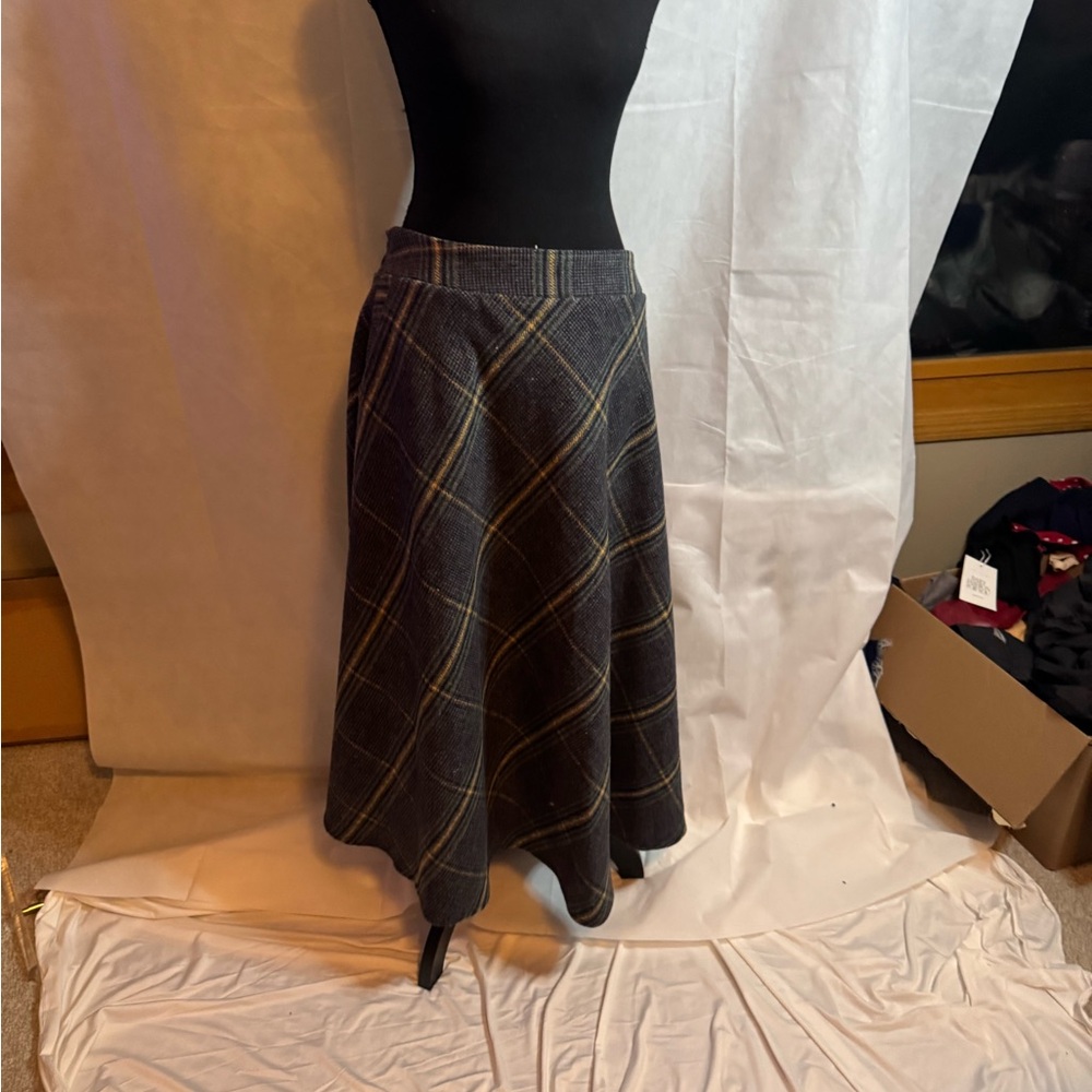 Midi A-Line Plaid Skirt in Dark Gray with Yellow Windowpane